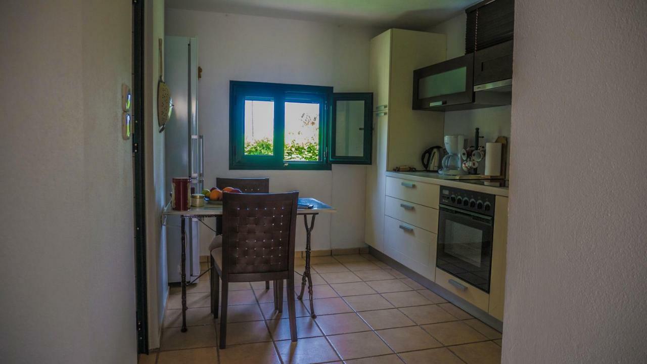 Sylvia'S Guest House Kavrokhorion Exterior photo